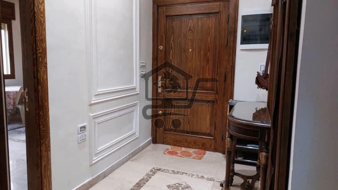 منزل فاخر - الصورة 2