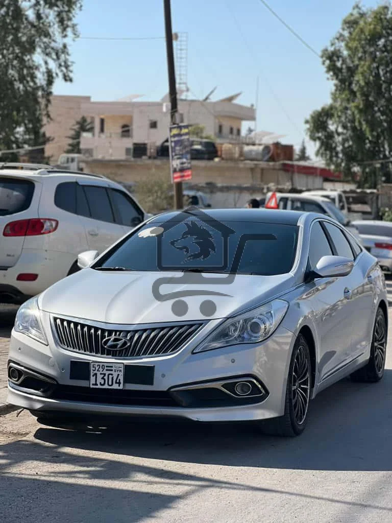 هيونداي ازيرا