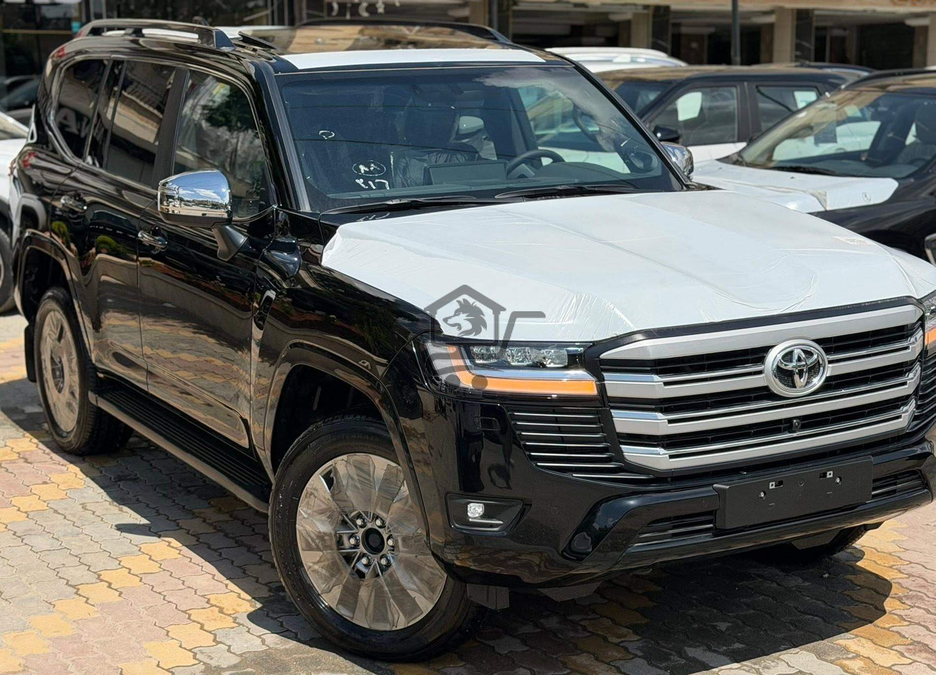 Toyota Land Cruiser VX 2025 - الصورة 3