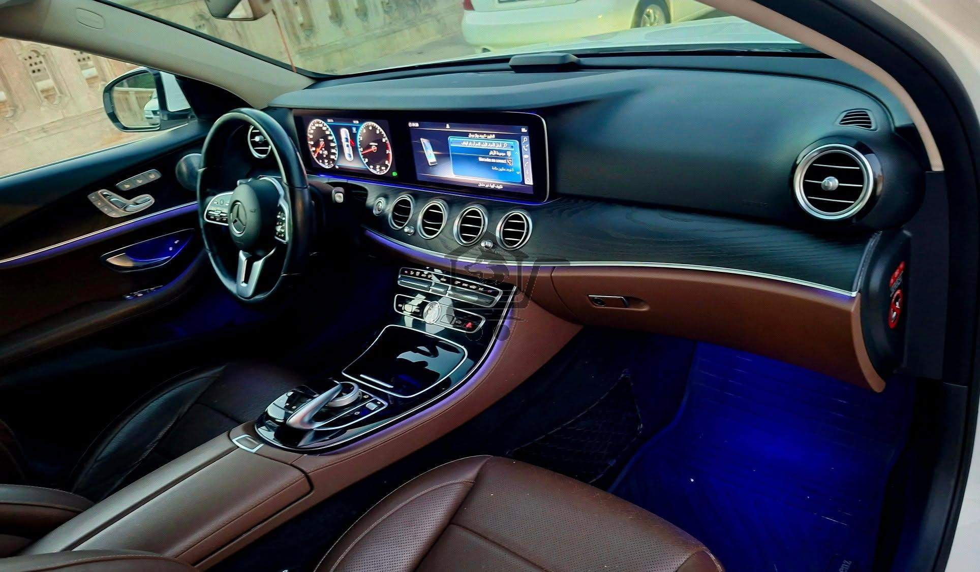 Mercedes-Benz E300 2019 - الصورة 8