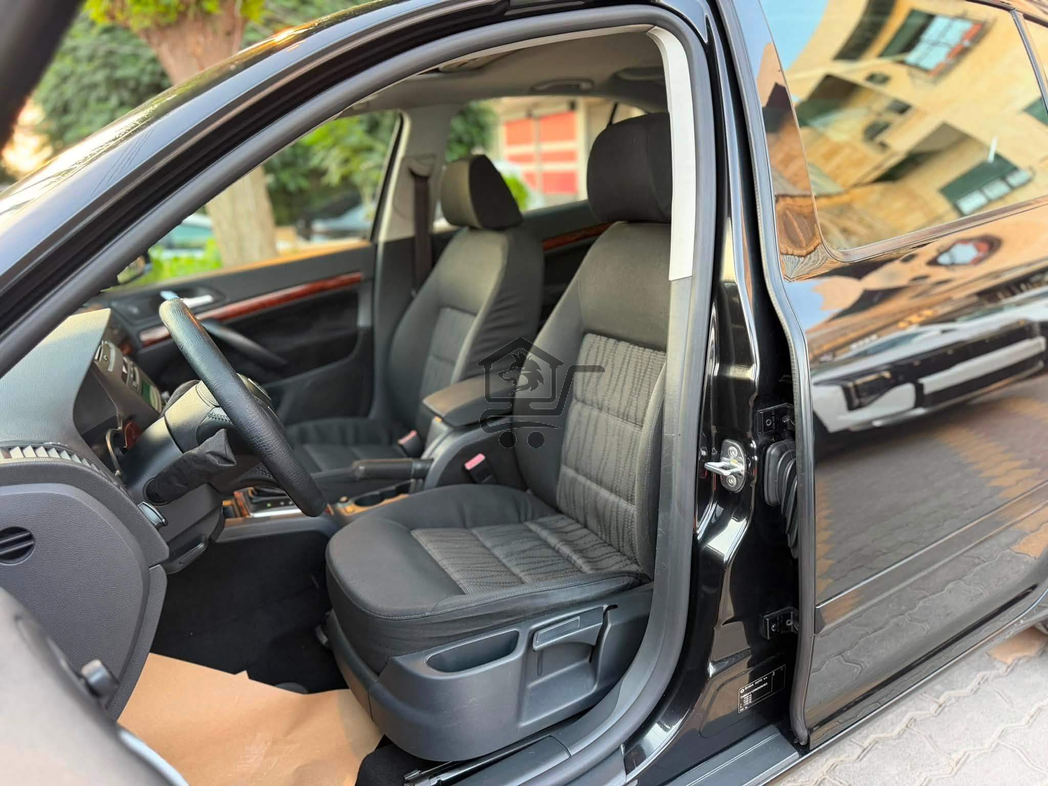 Skoda Octavia 2009 - الصورة 6
