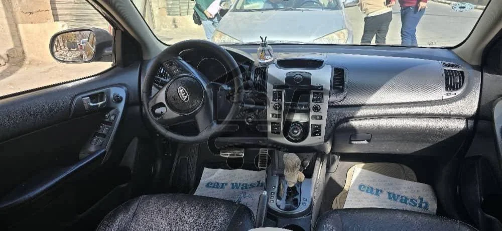 كيا فورتي 2010 - الصورة 4