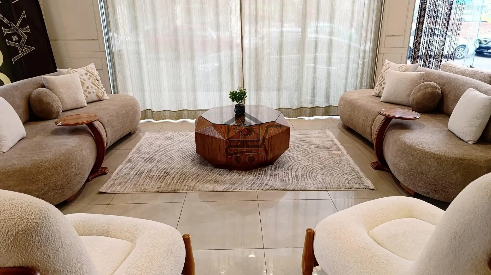 مفروشات عبد الكريم - الصورة 1