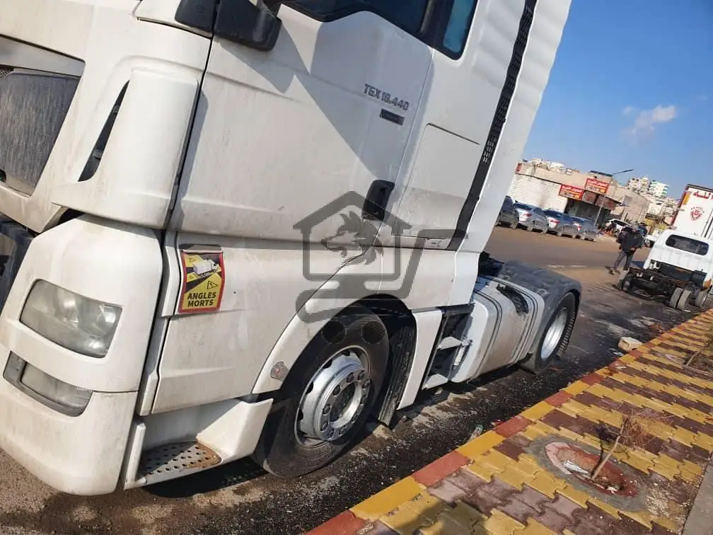 نوع مان موجود سيارتين موديل 2015 - الصورة 6