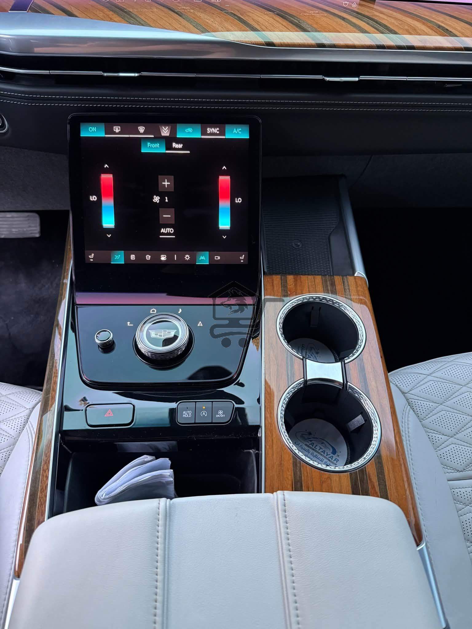 Cadillac Escalede 2025 - الصورة 8