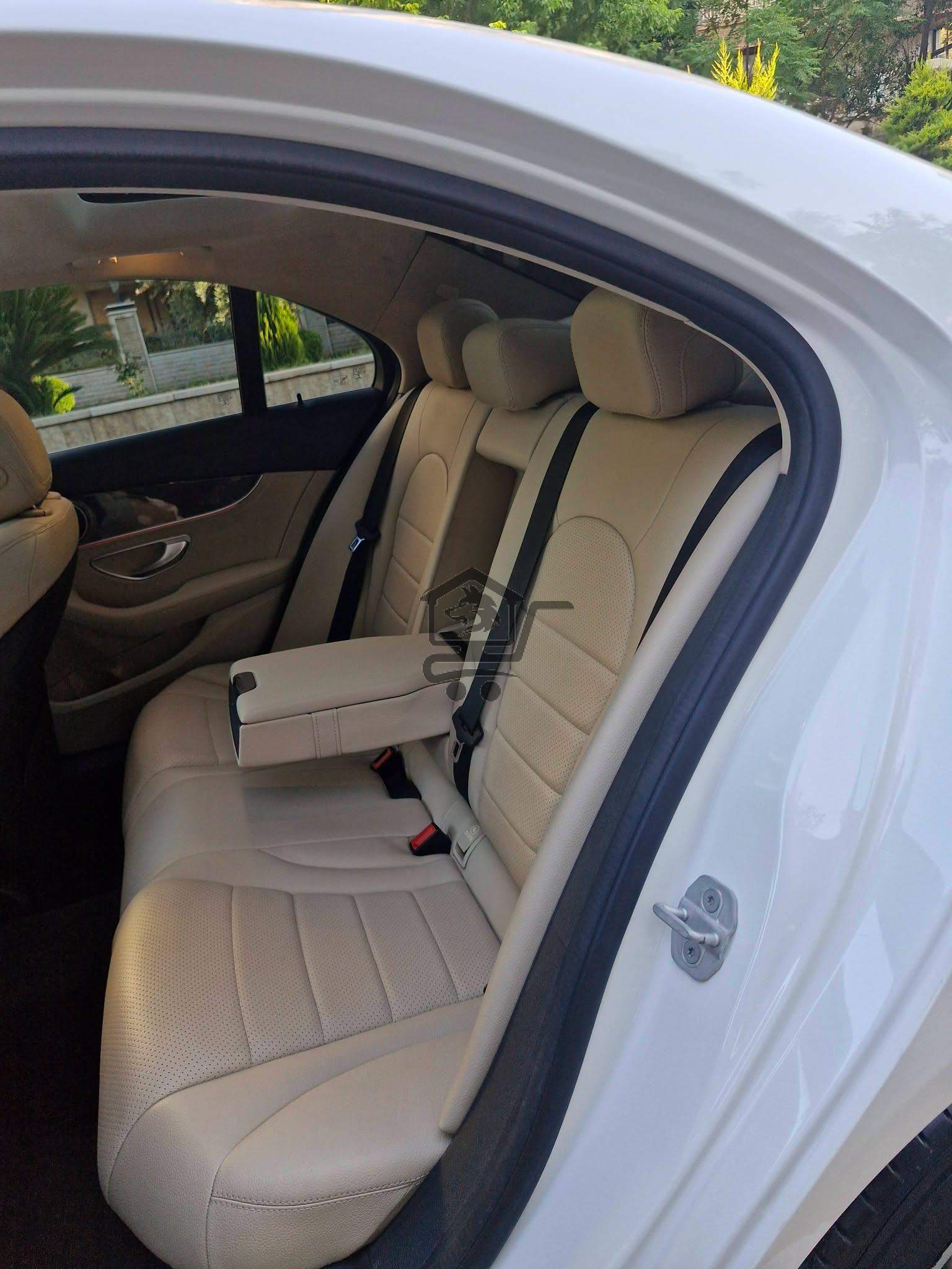 Mercedes C300 2016 - الصورة 10