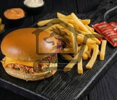وجبة برغر شاورما
