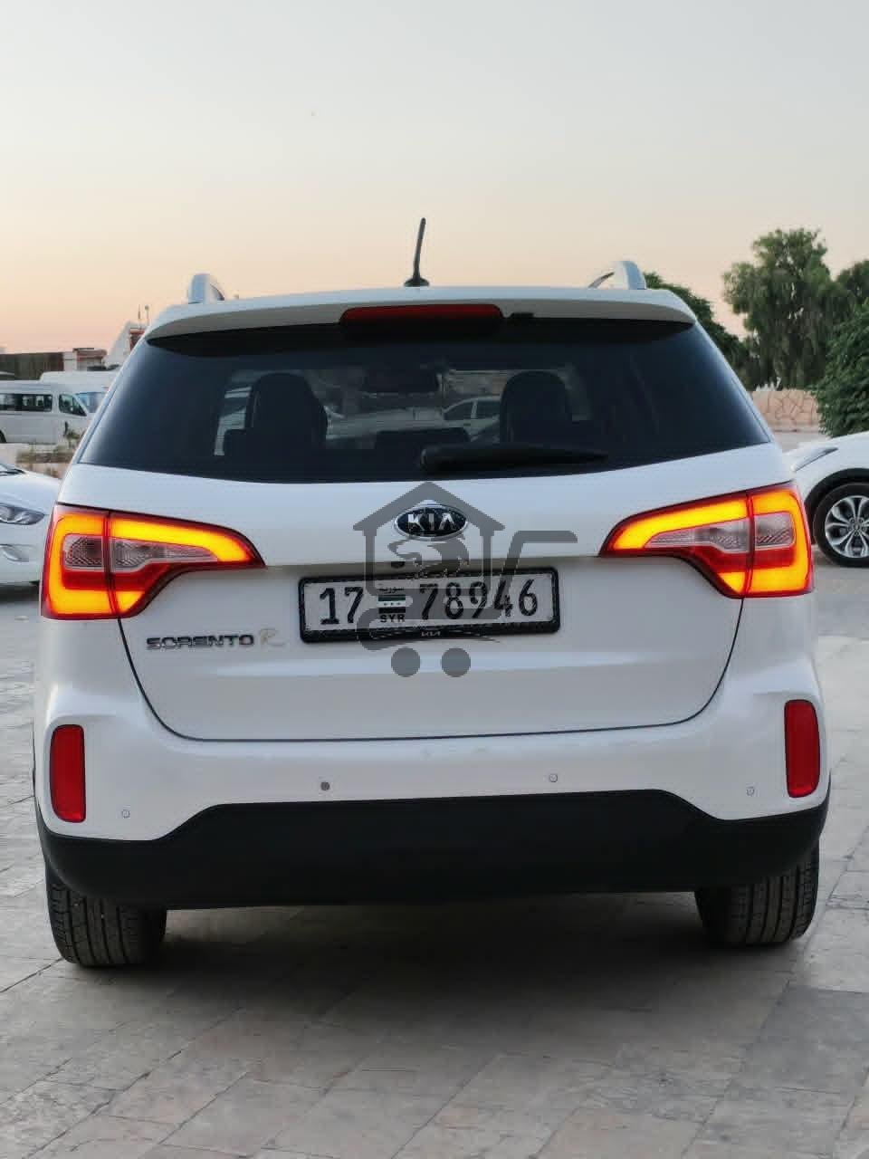 KIA SORENTO - الصورة 4