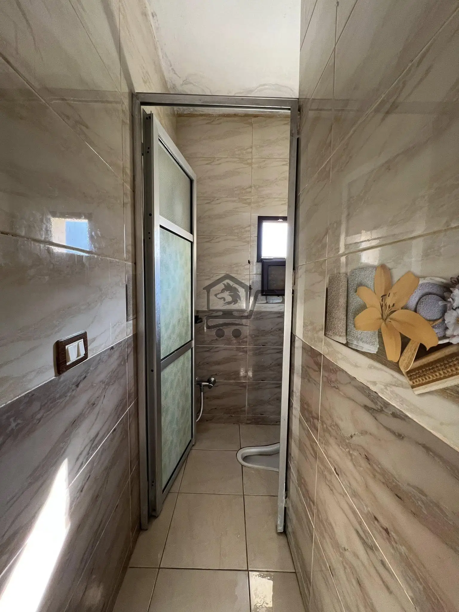 شاليه نسق اول مباشر ع البحر - الصورة 7