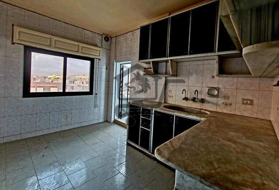 منزل بإكساء جيد - الصورة 3