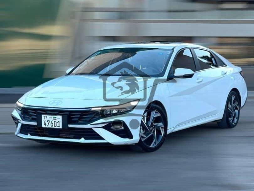 Hyundai Elantra 2025 - الصورة 1