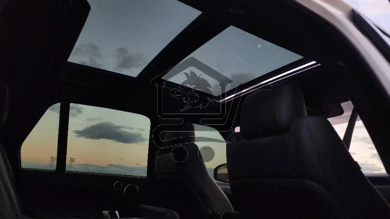 لاند روفر - Land Rover فوغ - Range Rover Vogue - الصورة 2