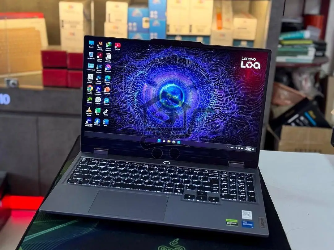 Lenovo LOQ 15IRX9 - الصورة 1