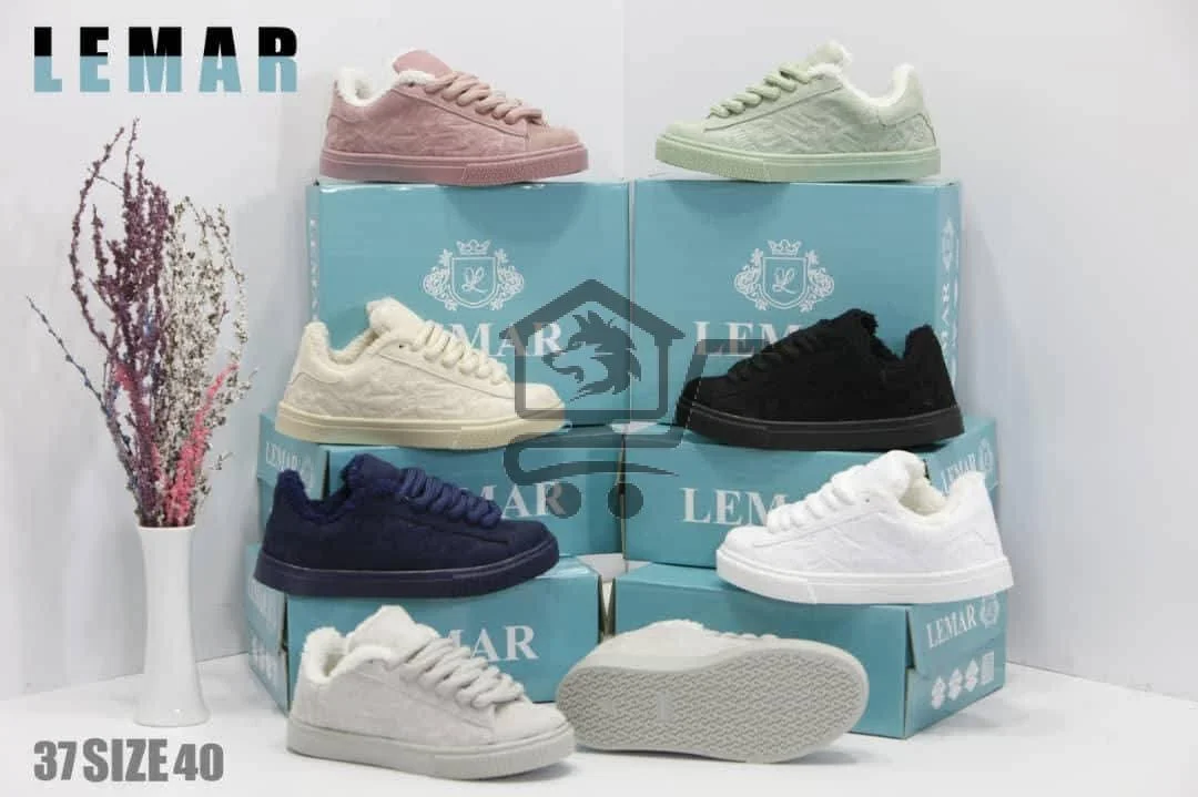 حذاء مبطن نسائي - الصورة 2