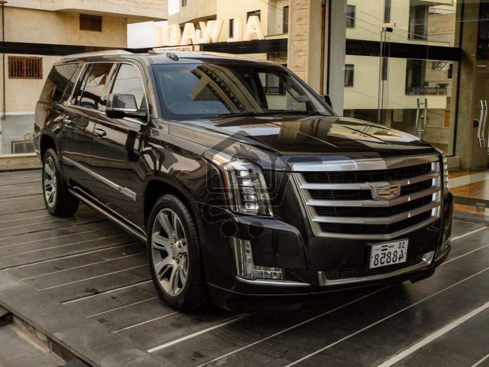Cadillac Escalade ESV - الصورة 2