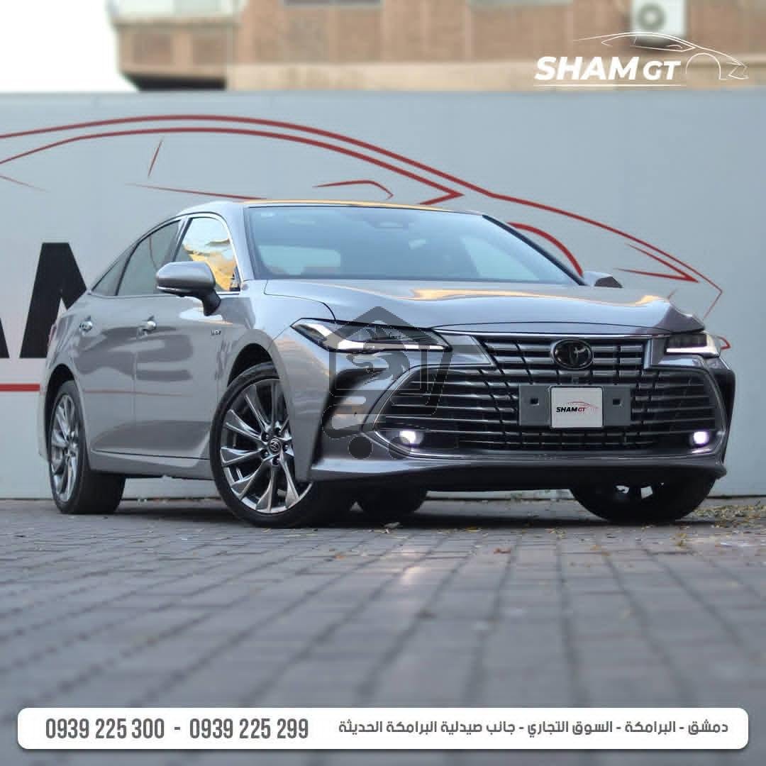 TOYOTA AVALON - الصورة 1
