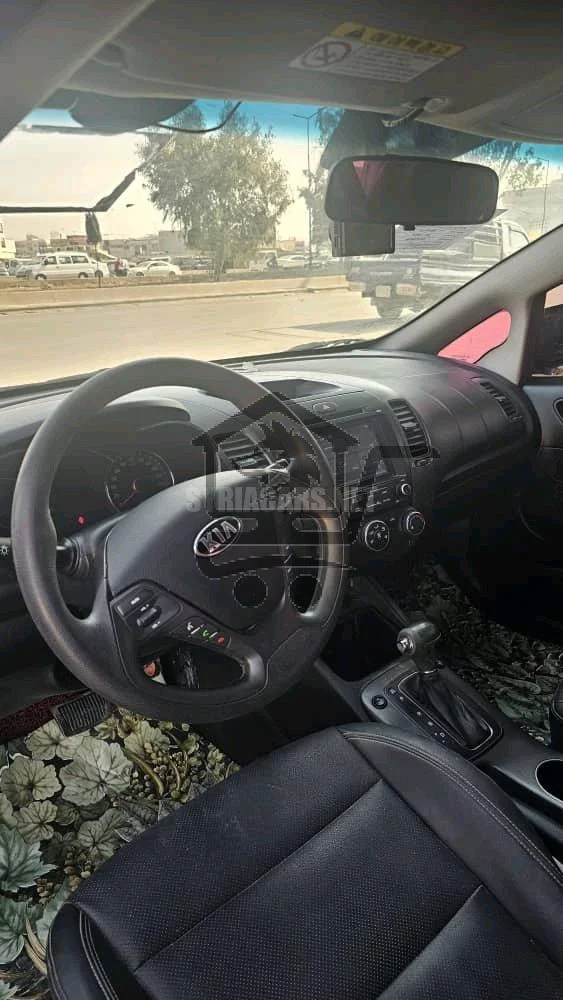 كيا - Kia K3 - الصورة 7
