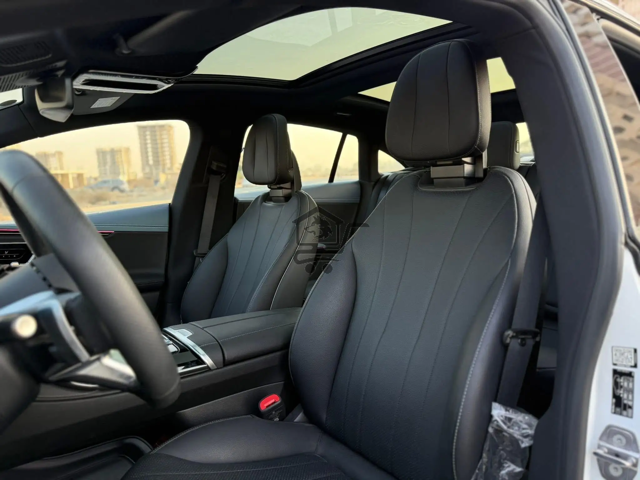 Mercedes - الصورة 6