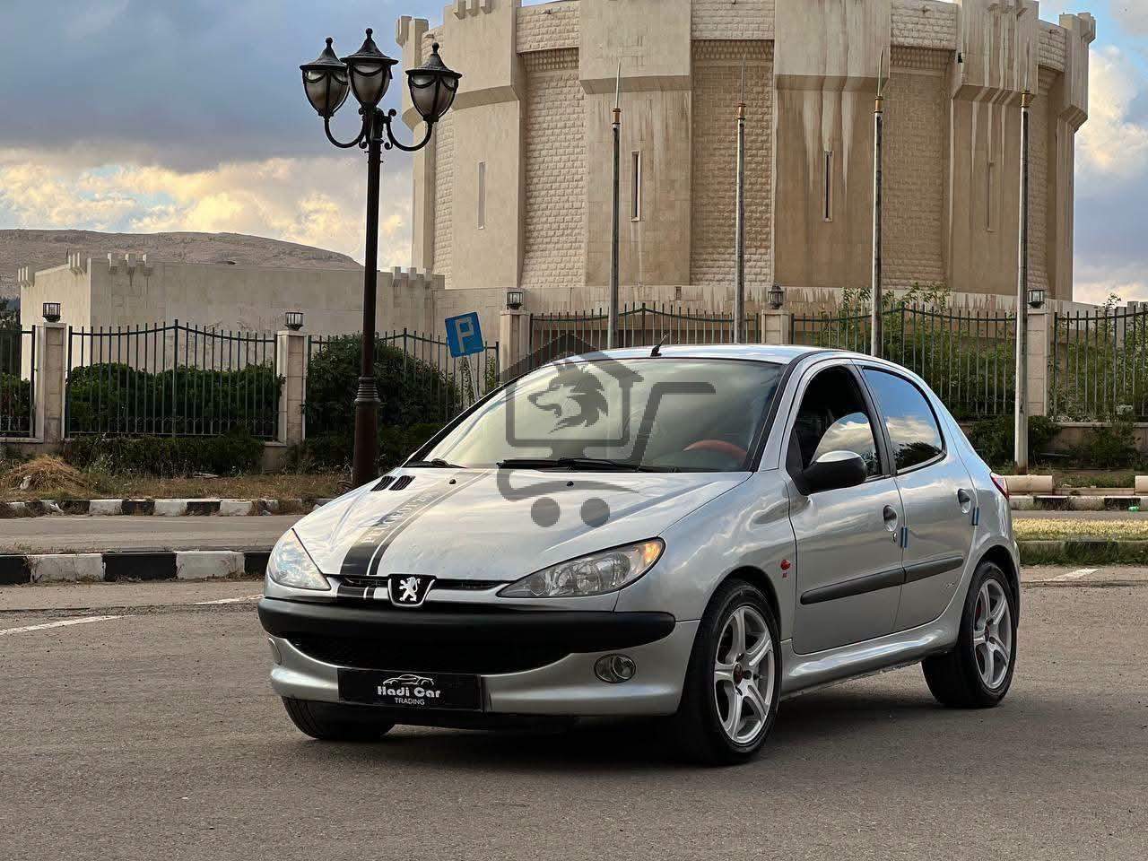 Peugeot 206 - الصورة 1
