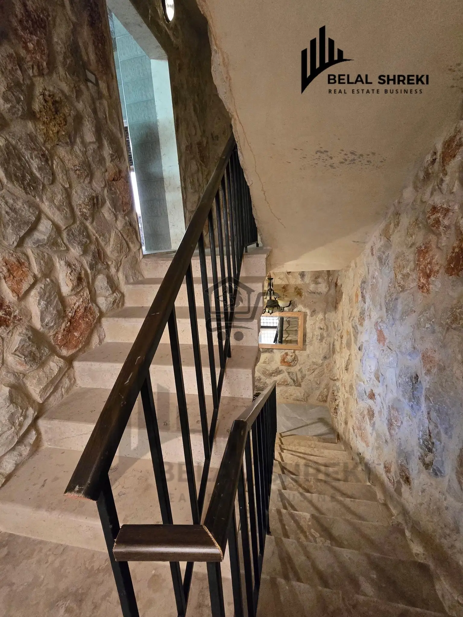 مزرعه بمساحة 450 متر مسورة بالكامل - الصورة 7