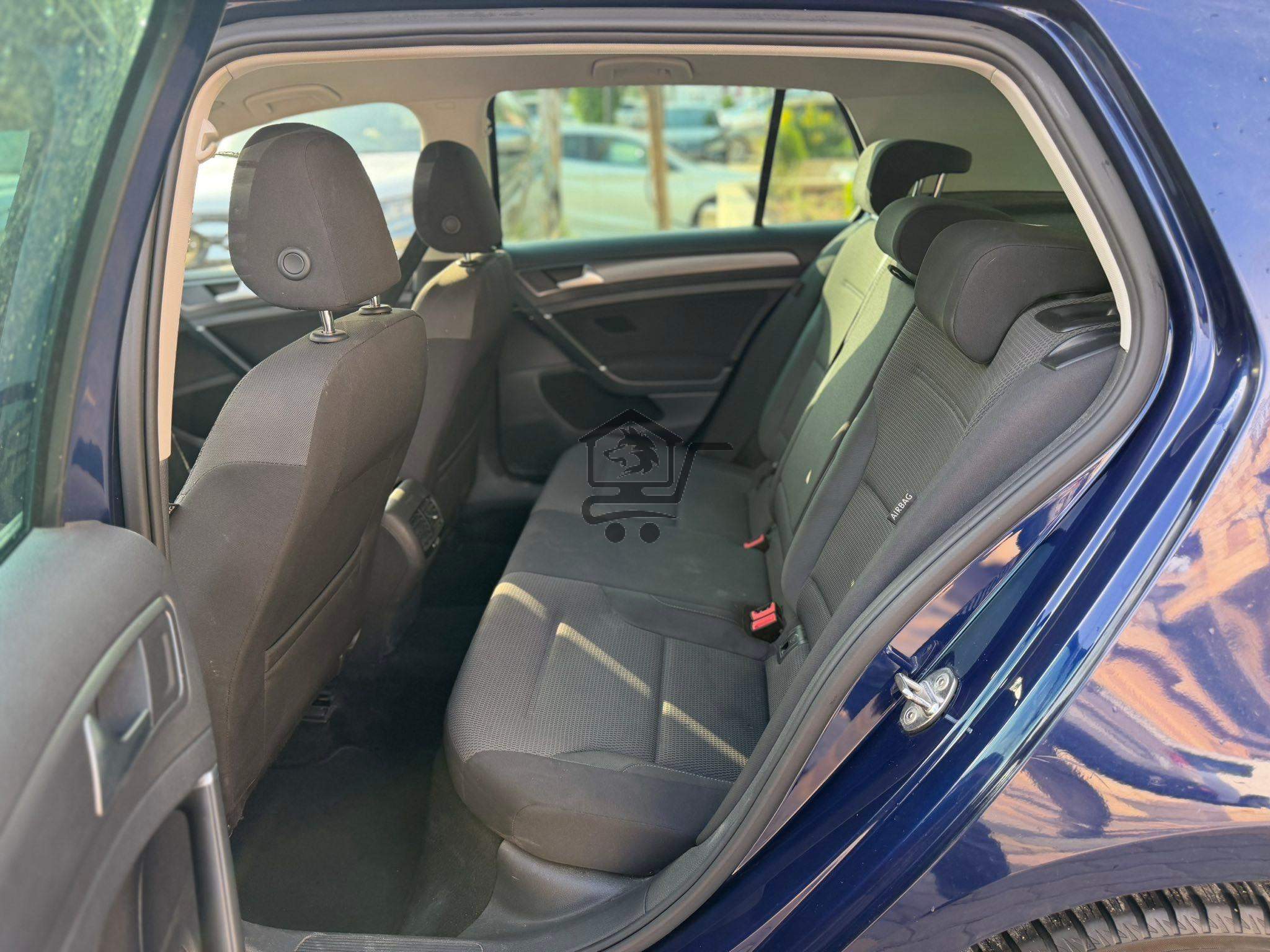 2018 Volkswagen e-Golf - الصورة 10