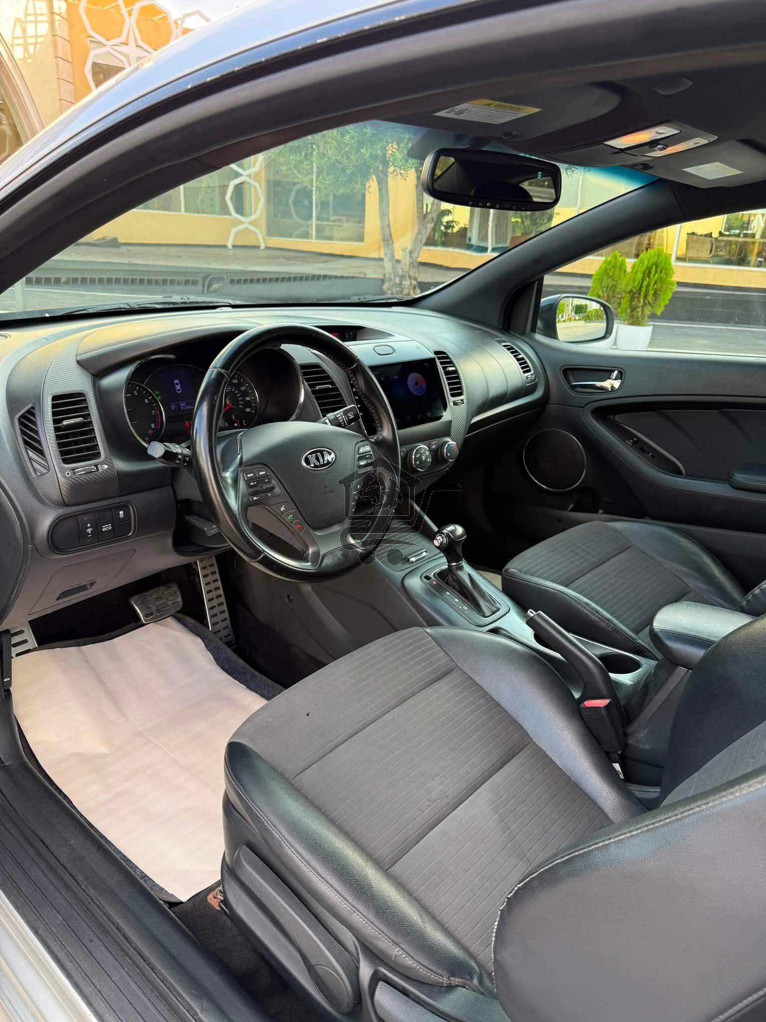 Kia K3 Forte Coupe - الصورة 6