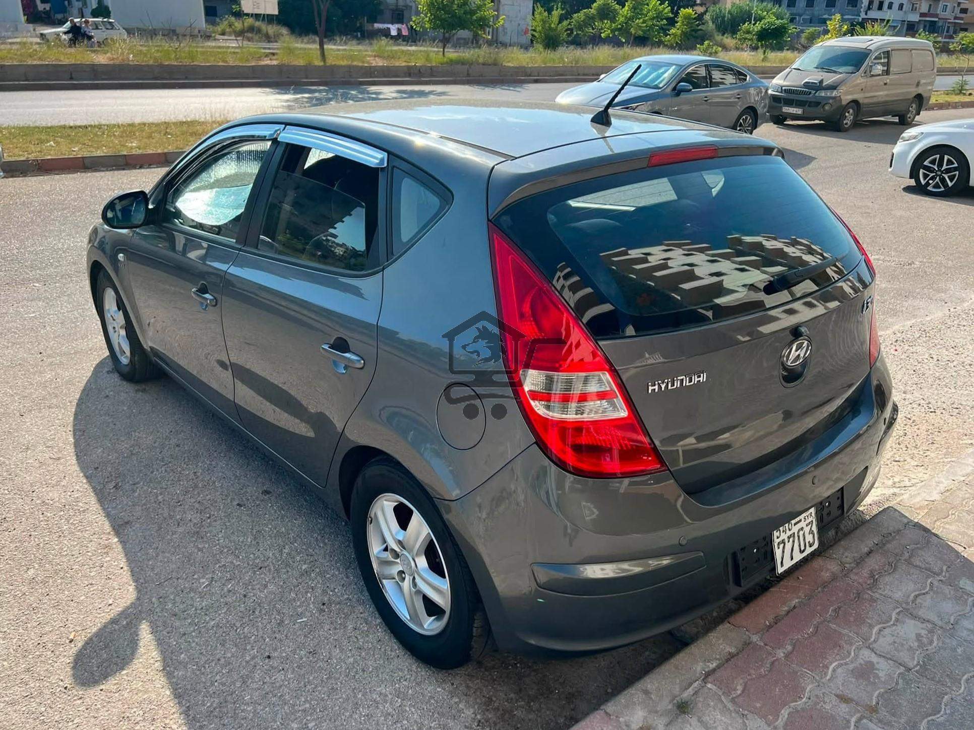 Hyundai i30 2009 - الصورة 4