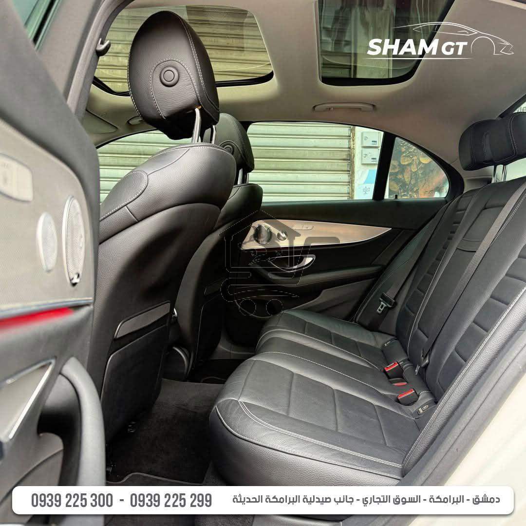 Mercedes E_Class E300 - الصورة 8