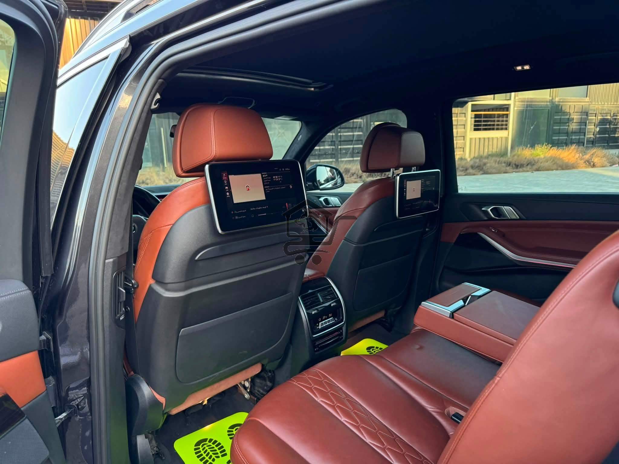 BMW X7 - الصورة 2