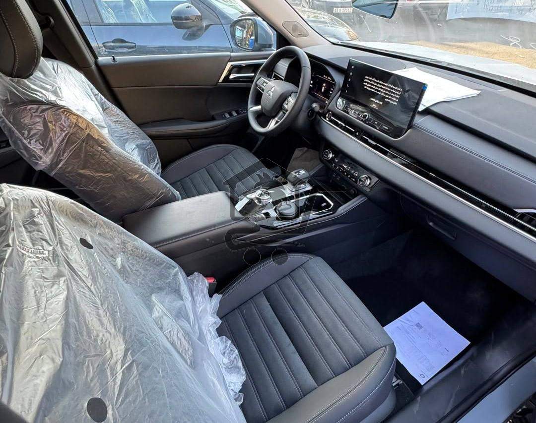 Mitsubishi Outlander 2026 - الصورة 9