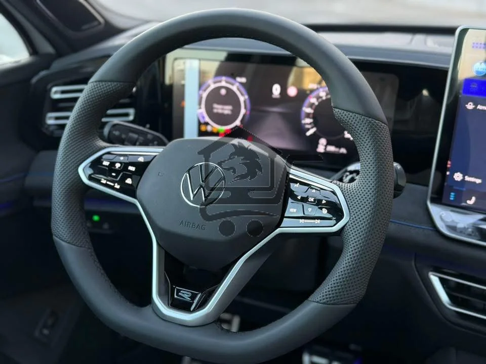 Volkswagen Tiguan - الصورة 4