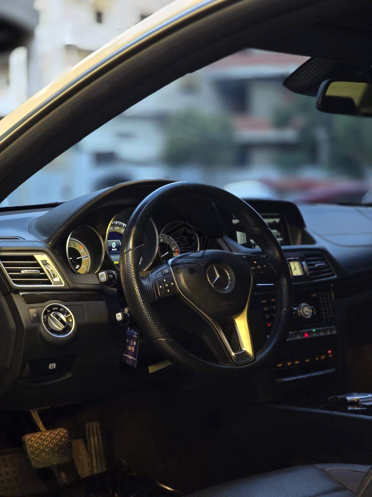 Mercedes-Benz E350 AMG - الصورة 7