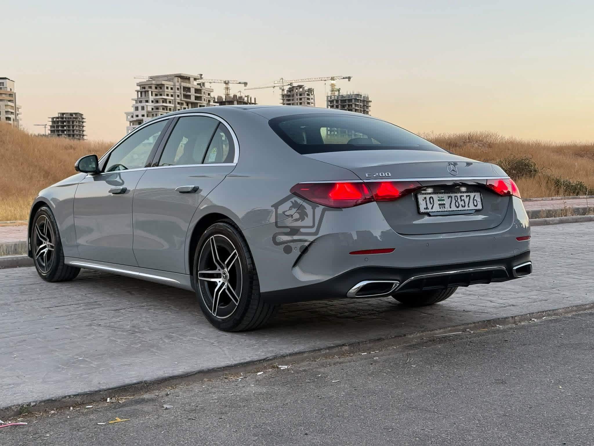 Mercedes - الصورة 3