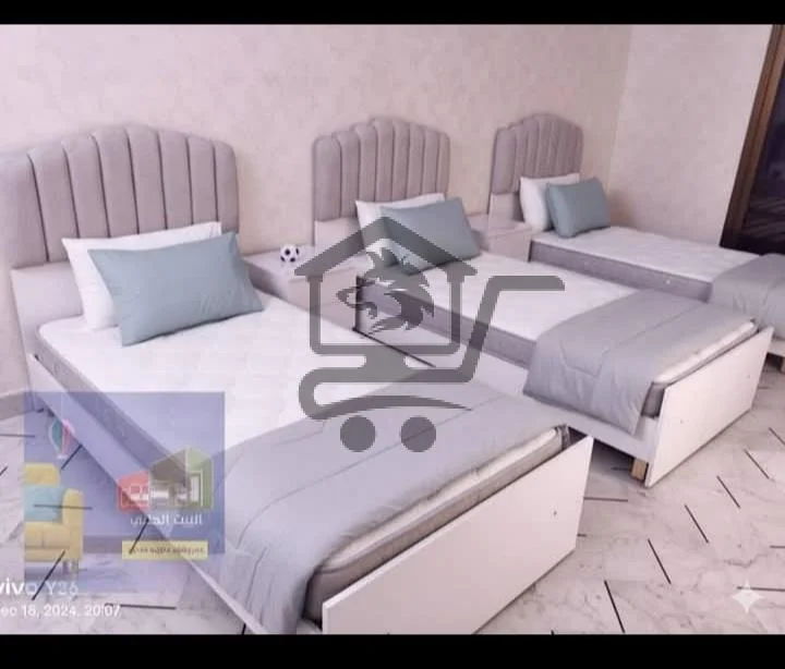 غرفة نوم كاملة - الصورة 5