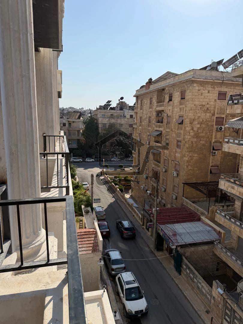 منزل فاخر - الصورة 2