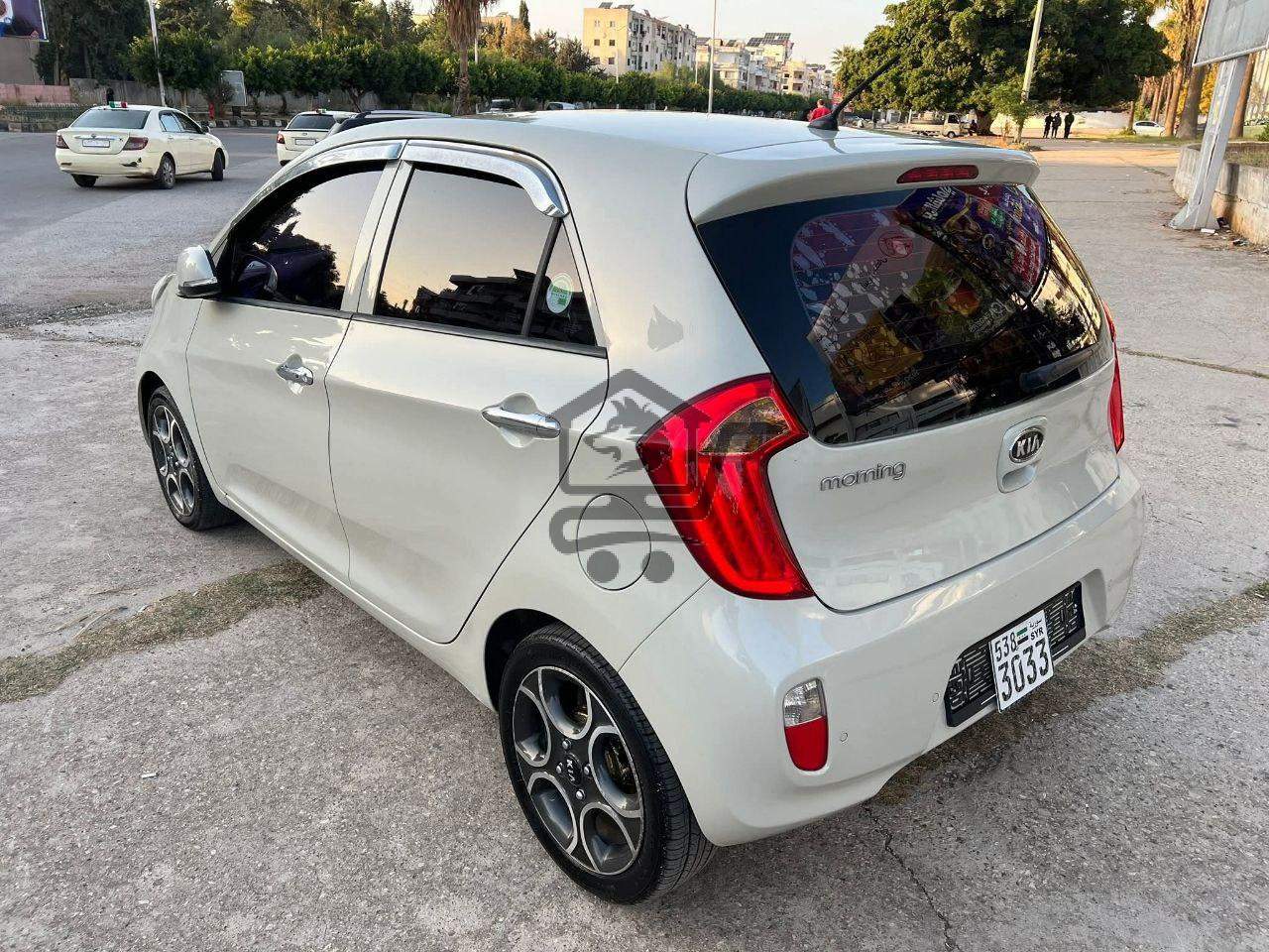 KIA MORNING 2012 - الصورة 4