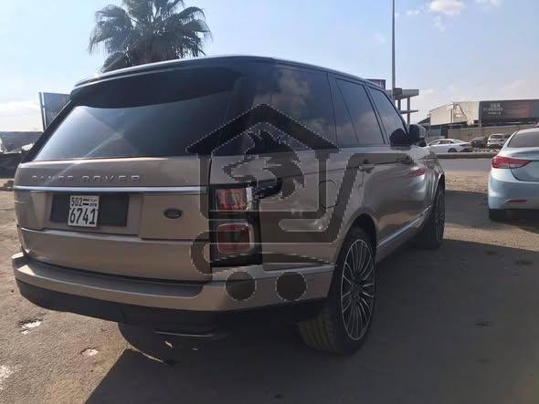 رانج روفر فووك – بلاك إديشن | ر - الصورة 7