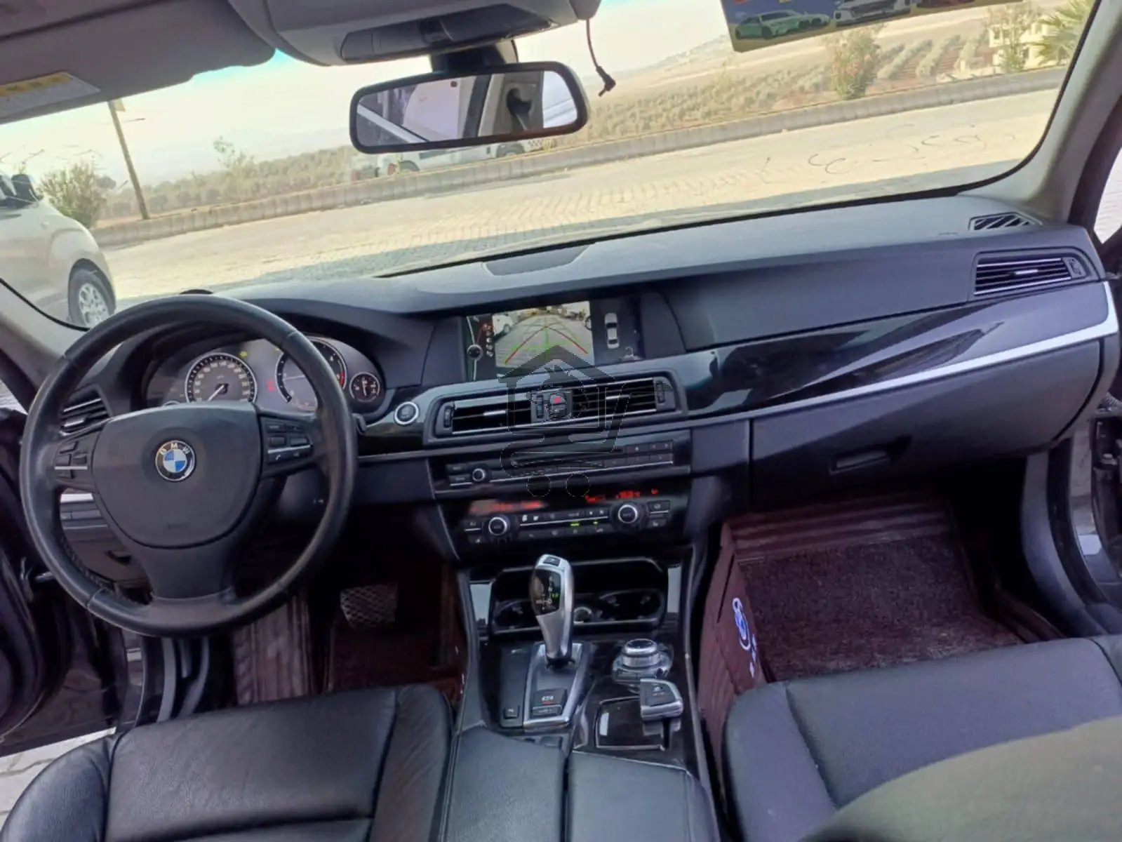 بي ام 2011 - الصورة 2