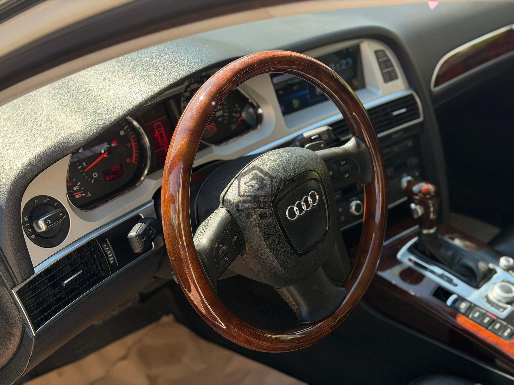 AUDI A6 2011 - الصورة 6