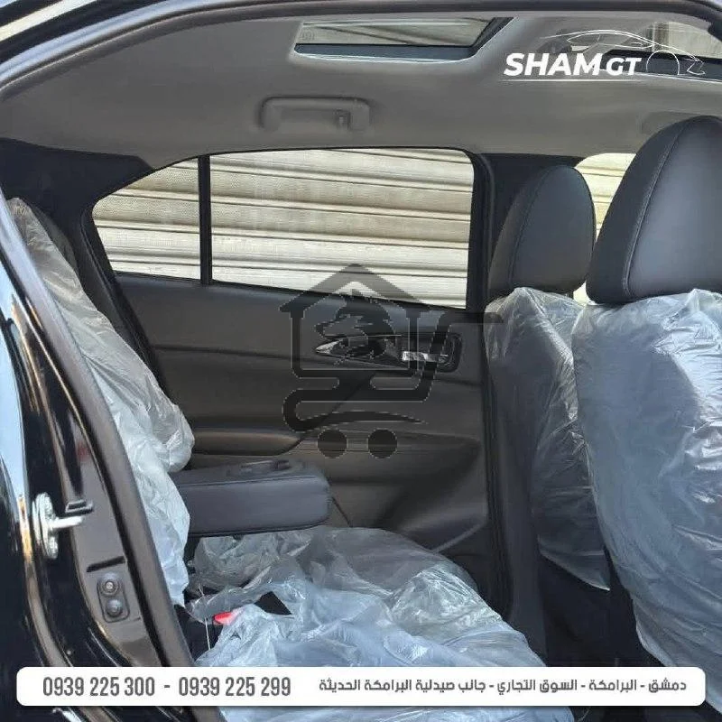 Mitsubishi E clips cross - الصورة 8