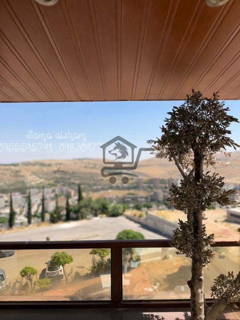 منزل فاخر للبيع - الصورة 1
