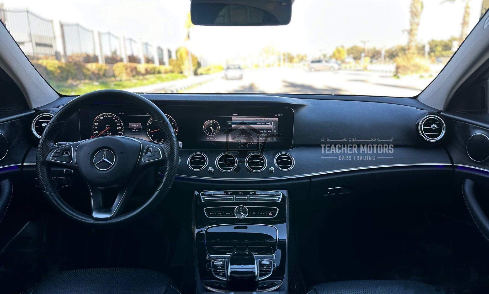Mercedes-Benz E300 4Matic - الصورة 6