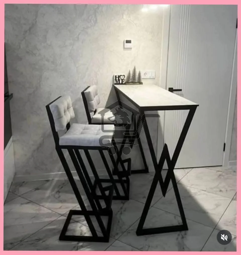 كراسي وطاولات - الصورة 1