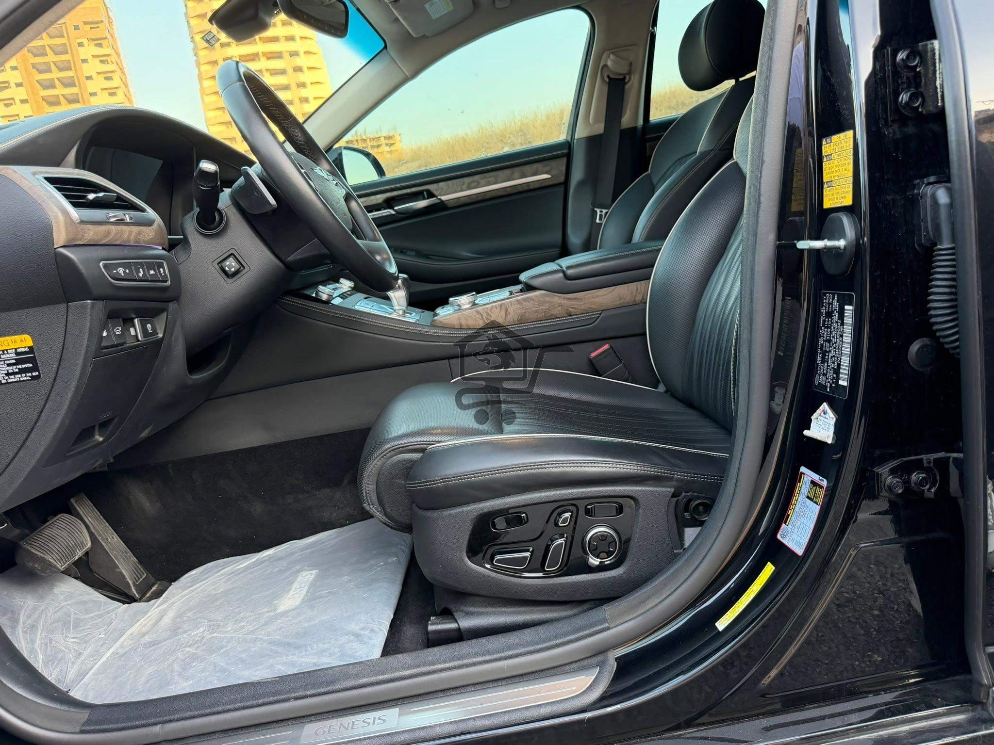 Genesis G90 2021 - الصورة 5
