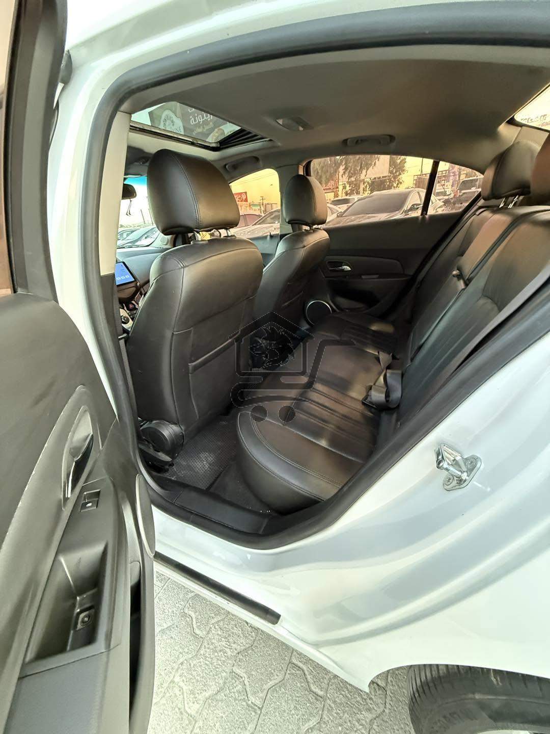 Chevrolet Cruze 2011 - الصورة 10