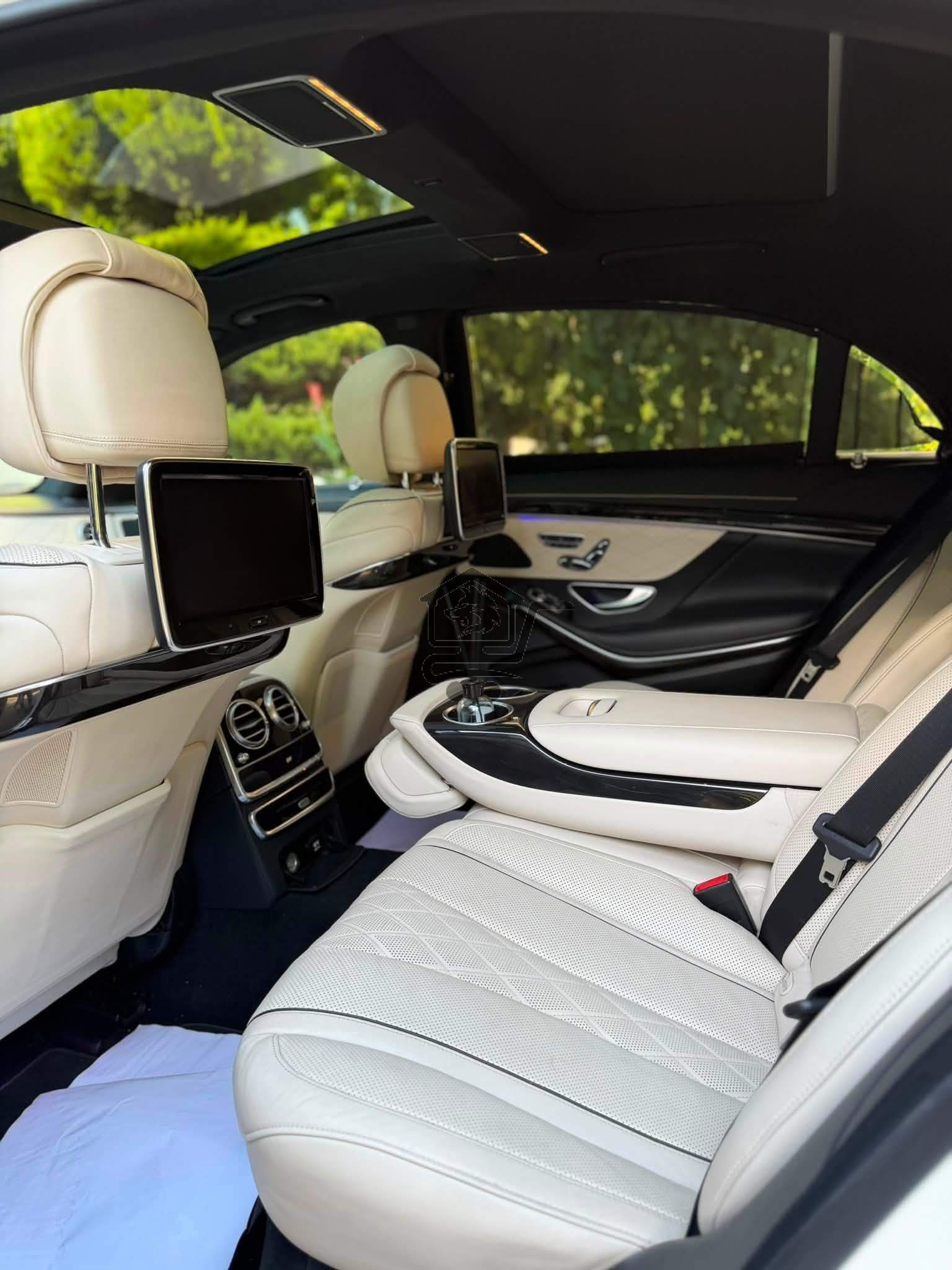 Mercedes-Benz S500 - الصورة 9
