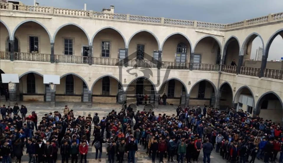 إعدادية المنصور الرسمية - الصورة 1