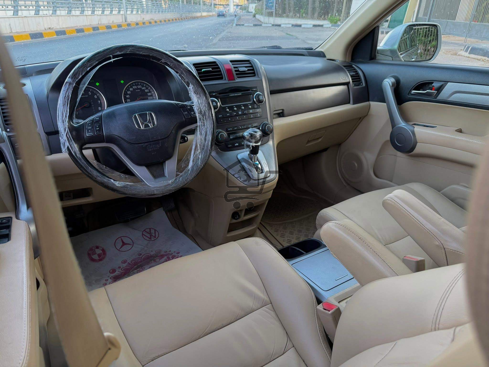 Honda CRV 2008 - الصورة 6