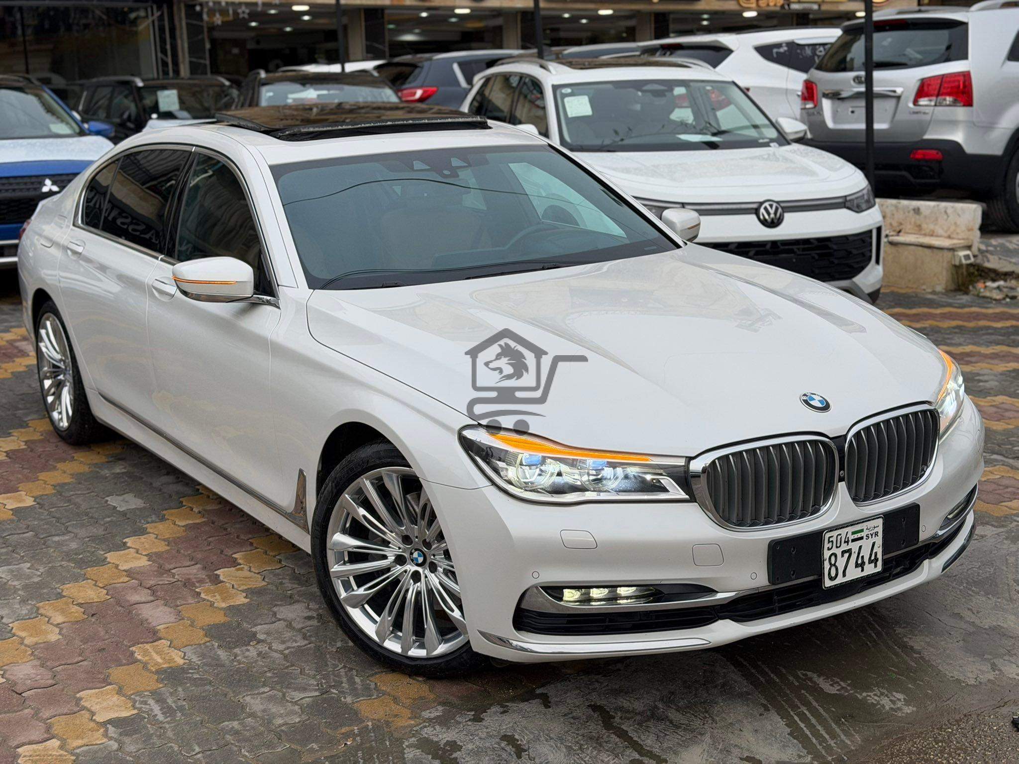 BMW 740i 2017 - الصورة 1