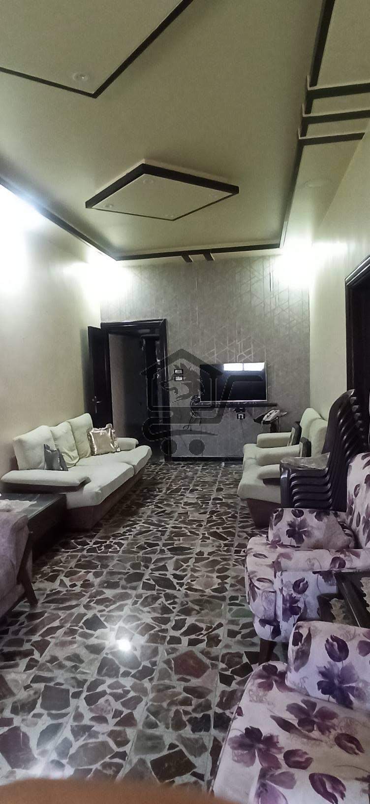 شقة بمواصفات جيدة - الصورة 5